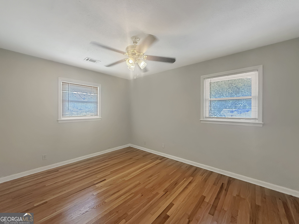 514 Clover Drive - Photo 11