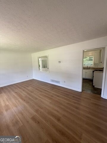 119 Amberwood Lane - Photo 4