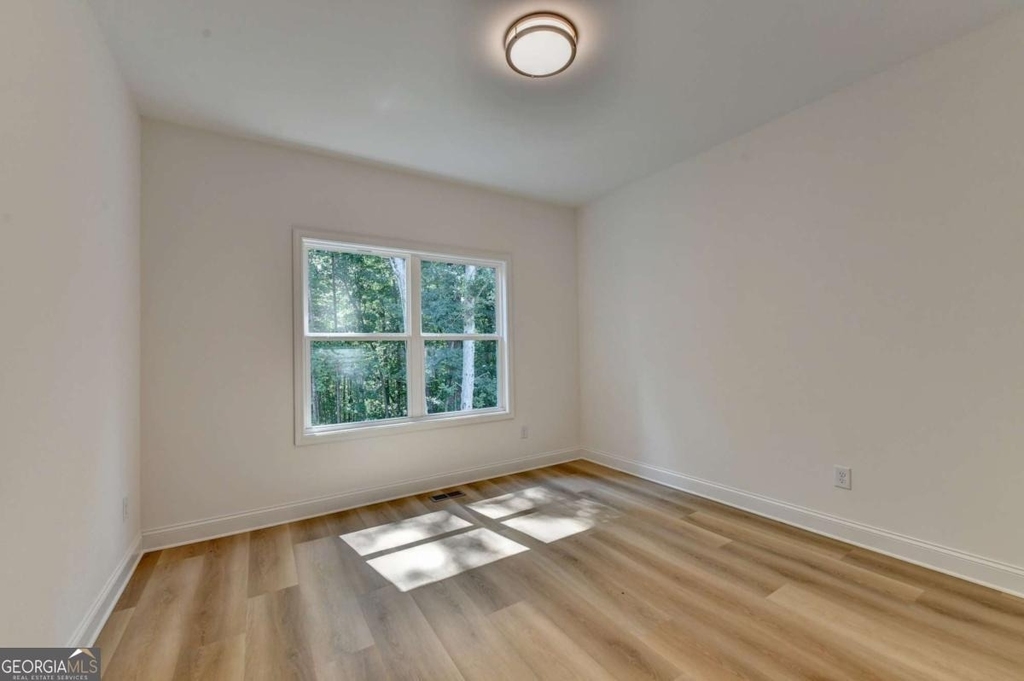 9135 Fox Trail Lane - Photo 32