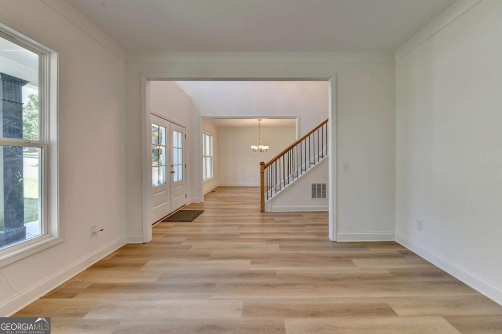 9135 Fox Trail Lane - Photo 7