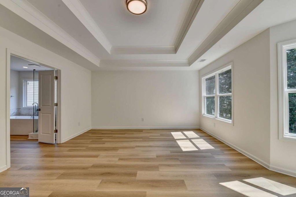 9135 Fox Trail Lane - Photo 37