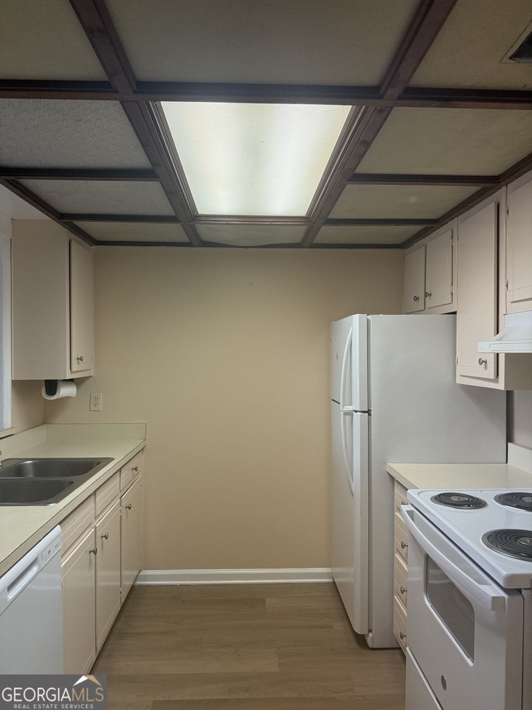 3730 Old Flowery Branch Road - Photo 2