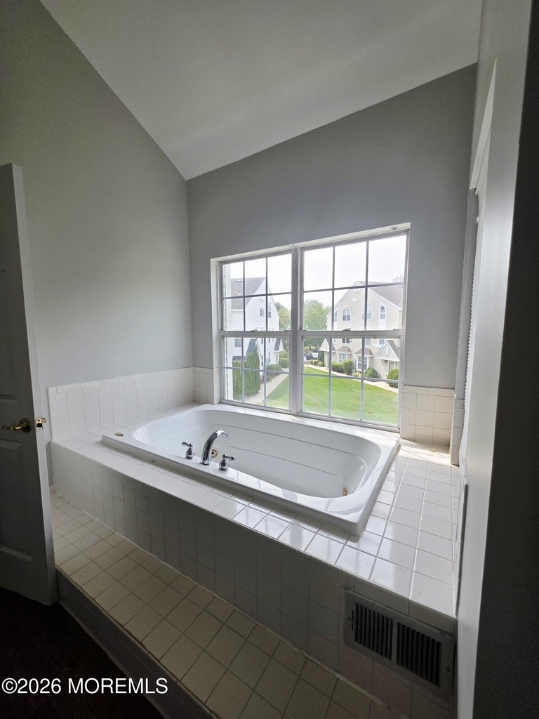 57 Phoenix Court - Photo 15