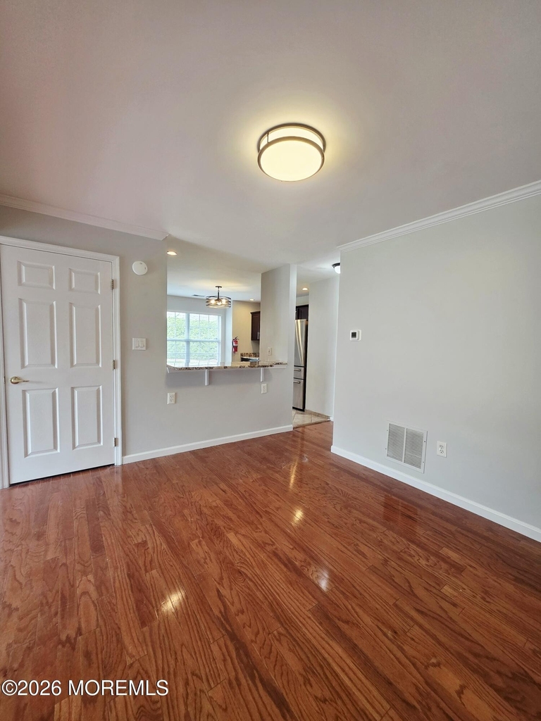 57 Phoenix Court - Photo 5