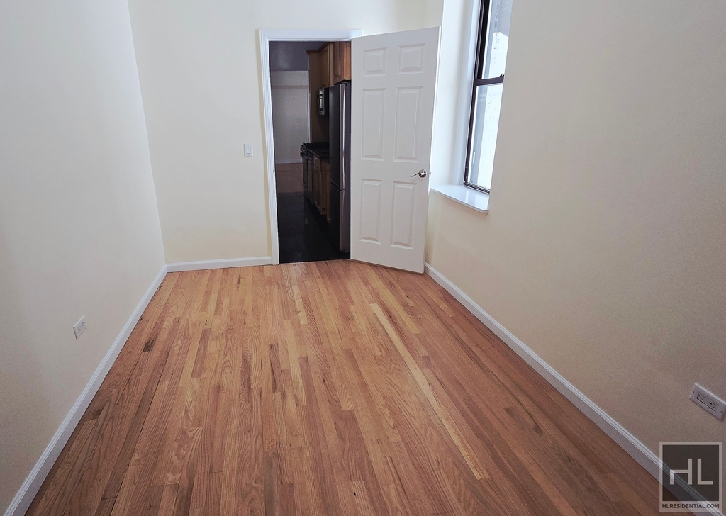East 84th Street - Photo 2