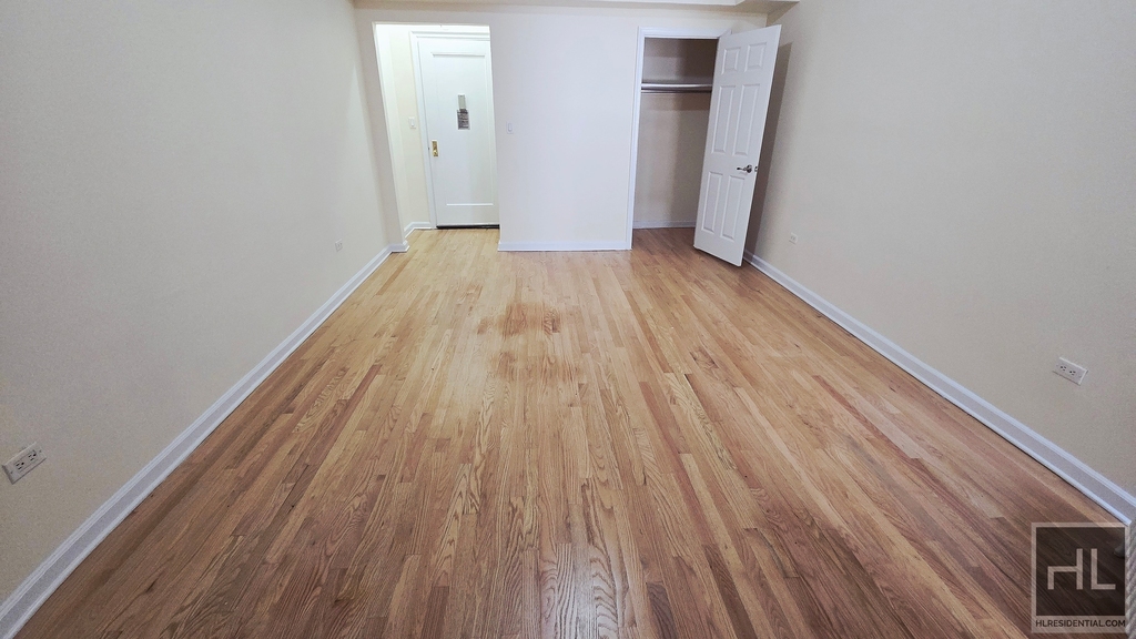 East 84th Street - Photo 1