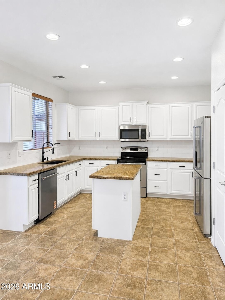 4325 E Vallejo Court - Photo 6
