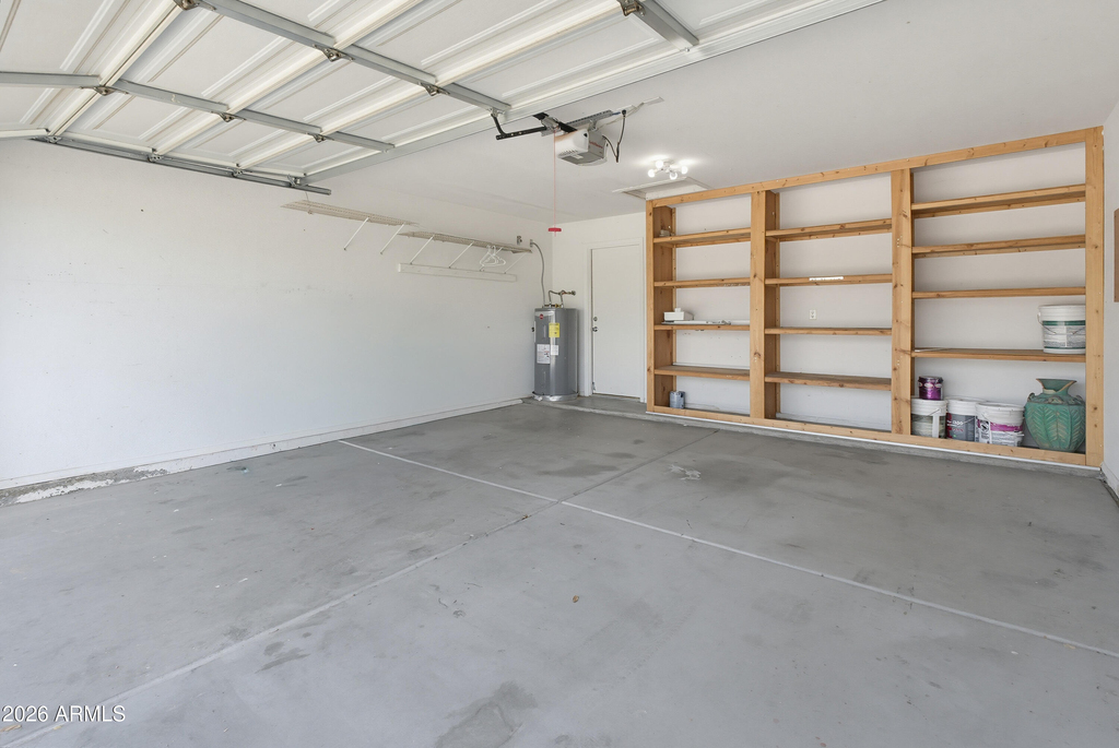 543 W Grovers Avenue - Photo 22