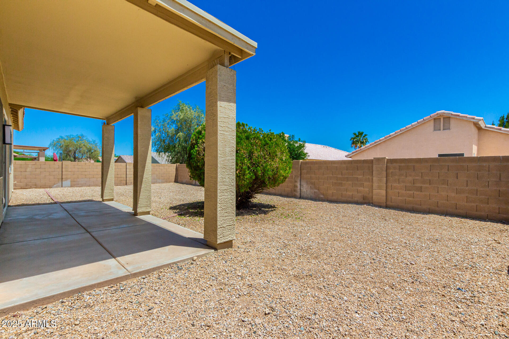 13711 W Tara Lane - Photo 22