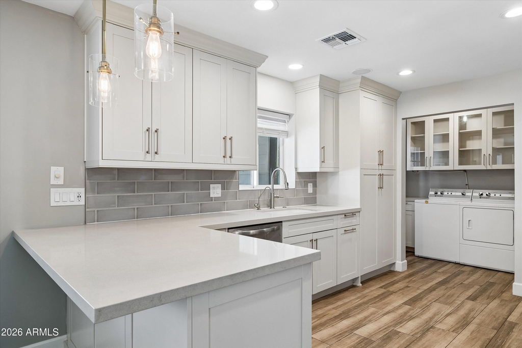5817 N 18th Street - Photo 8