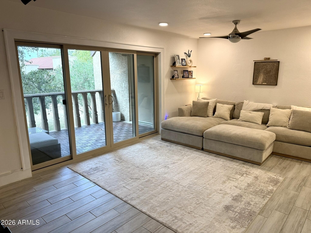 8649 E Royal Palm Road - Photo 6