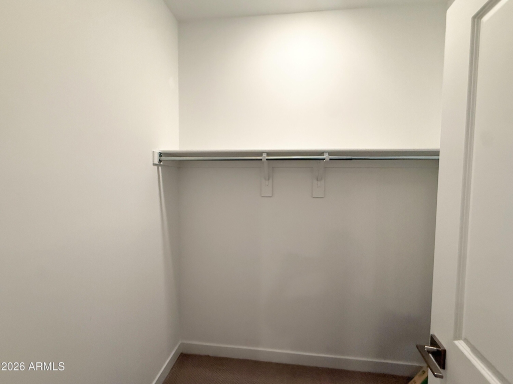 7532 W Darrow Street - Photo 11