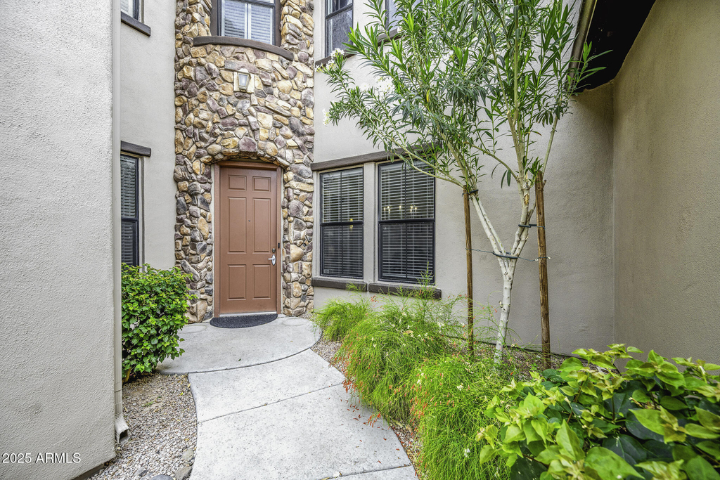 4777 S Fulton Ranch Boulevard - Photo 2