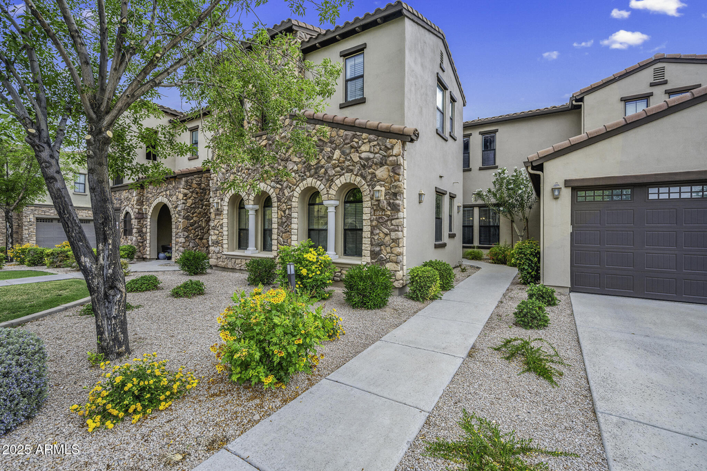 4777 S Fulton Ranch Boulevard - Photo 1