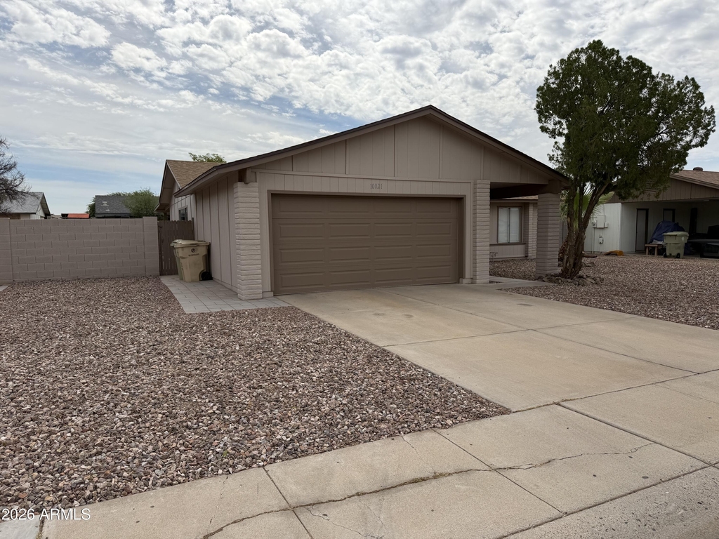 10021 N 47th Drive - Photo 1