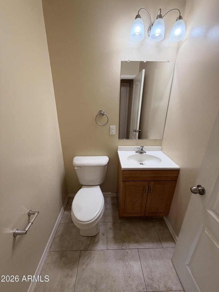 17402 N 19th Avenue - Photo 3