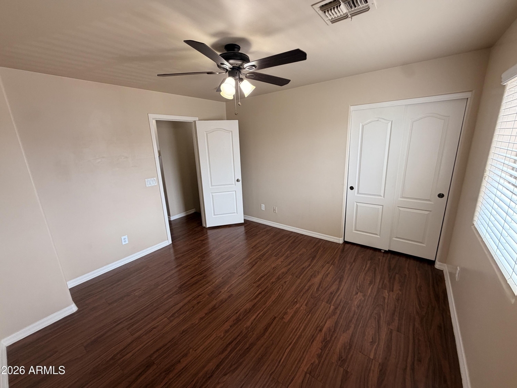 17402 N 19th Avenue - Photo 9