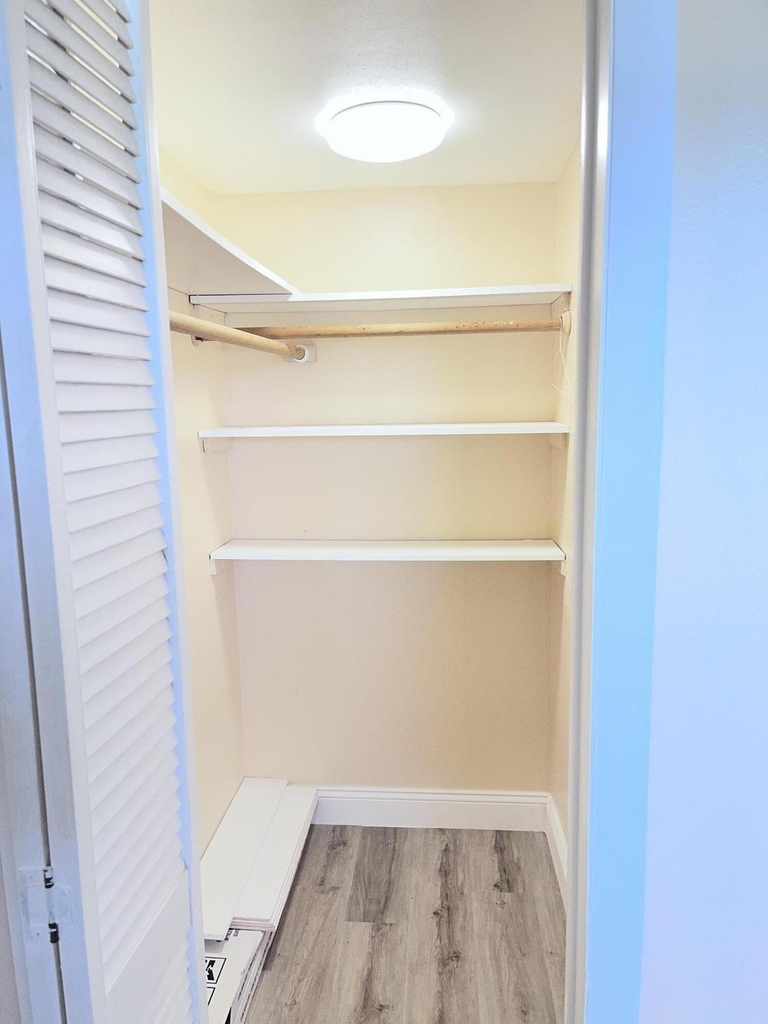 251 S Golf Boulevard - Photo 9
