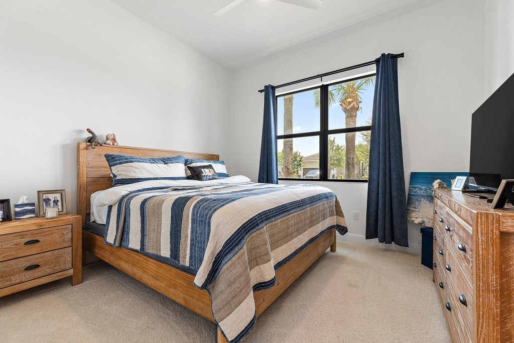 15883 Key Biscayne Lane - Photo 27
