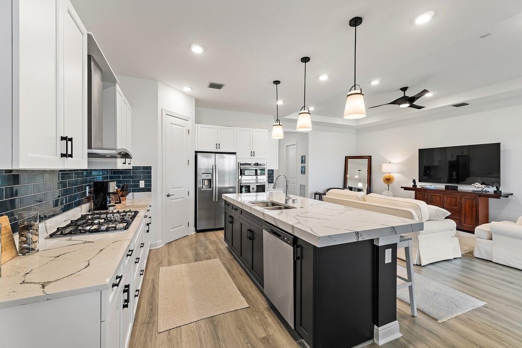 15883 Key Biscayne Lane - Photo 14