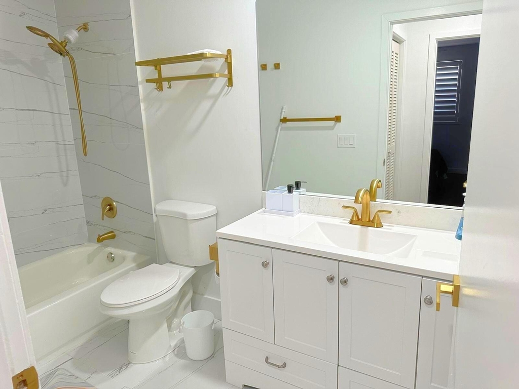 2252 Nw 53rd Street - Photo 15