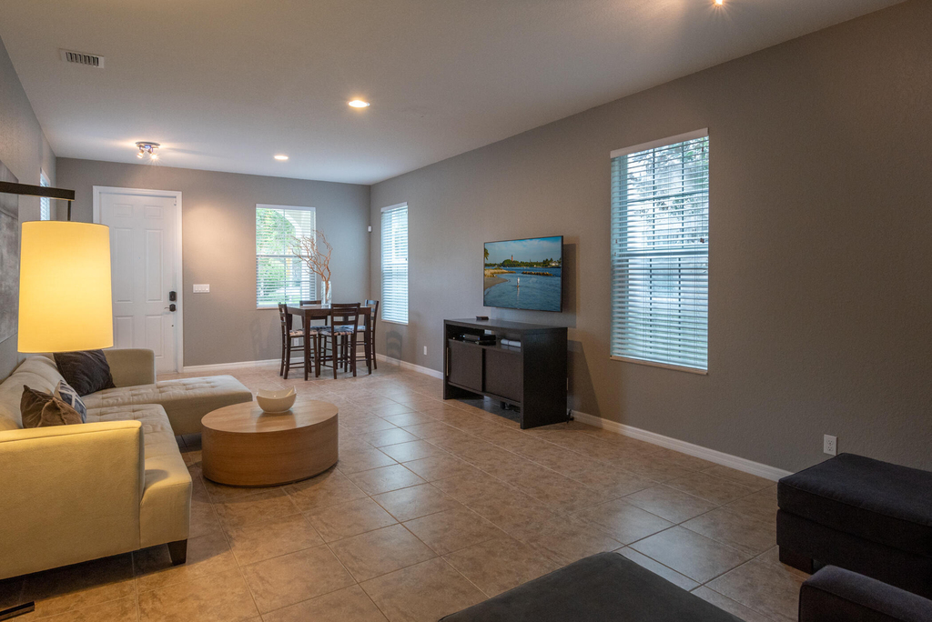 108 Canterbury Place - Photo 11