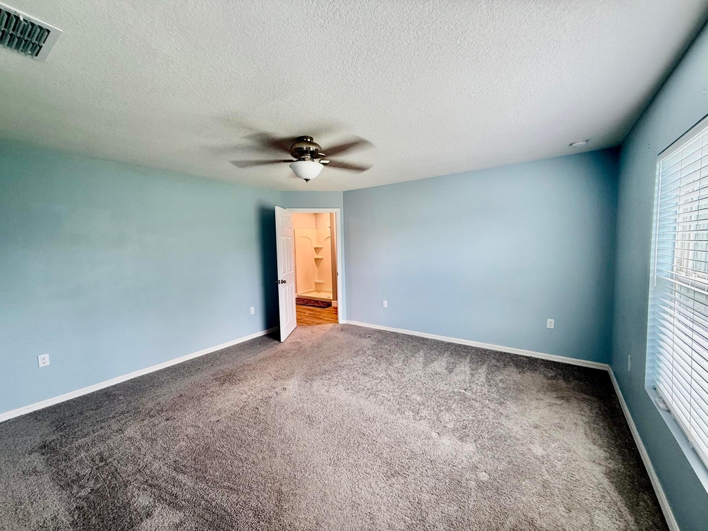 692 Sw Hamberland Avenue - Photo 8