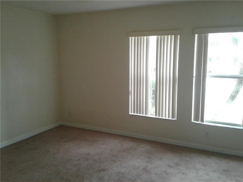 1752 Sw Airoso Boulevard - Photo 5