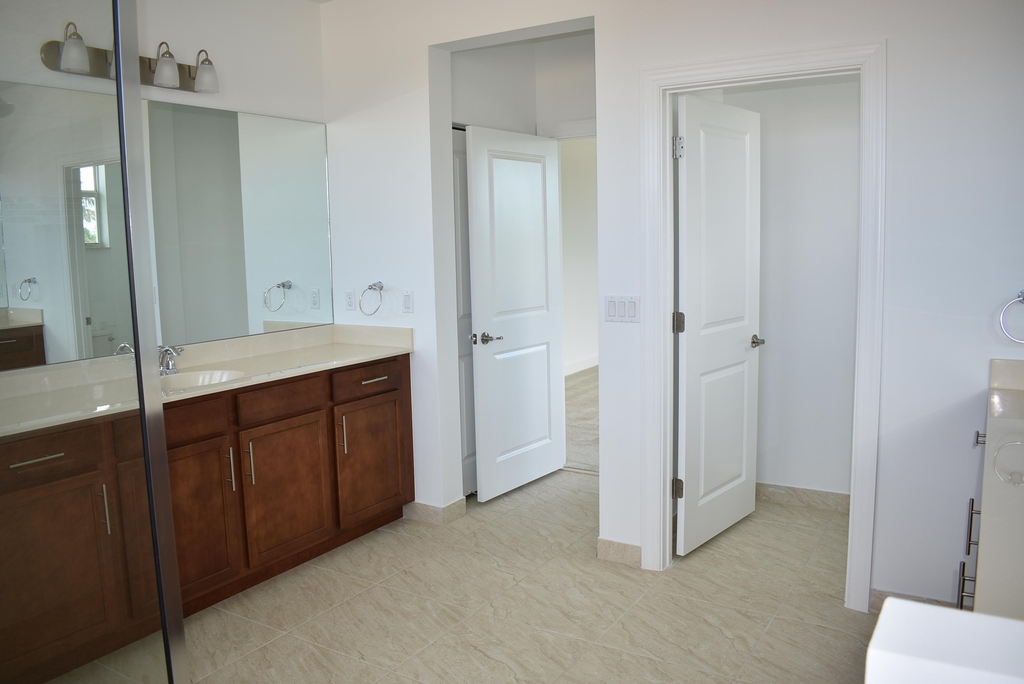 8865 Kingsmoor Way - Photo 18
