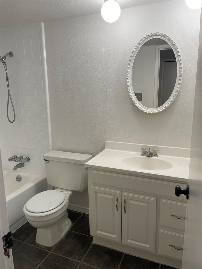 7533 Parkwood Lane - Photo 14