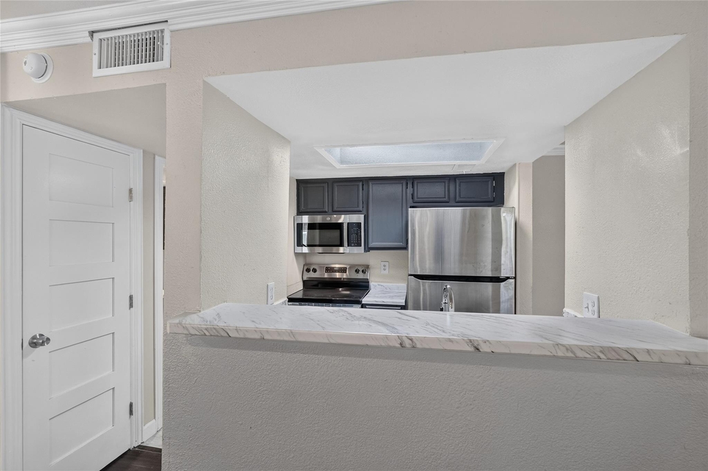 9170 Forest Lane - Photo 9