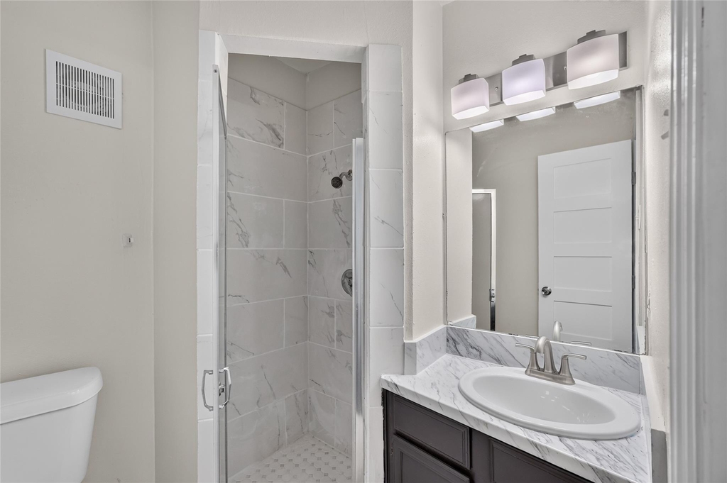 9170 Forest Lane - Photo 16