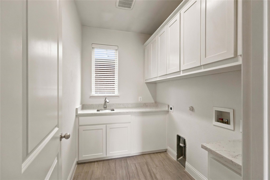 4524 Del Rey Avenue - Photo 16