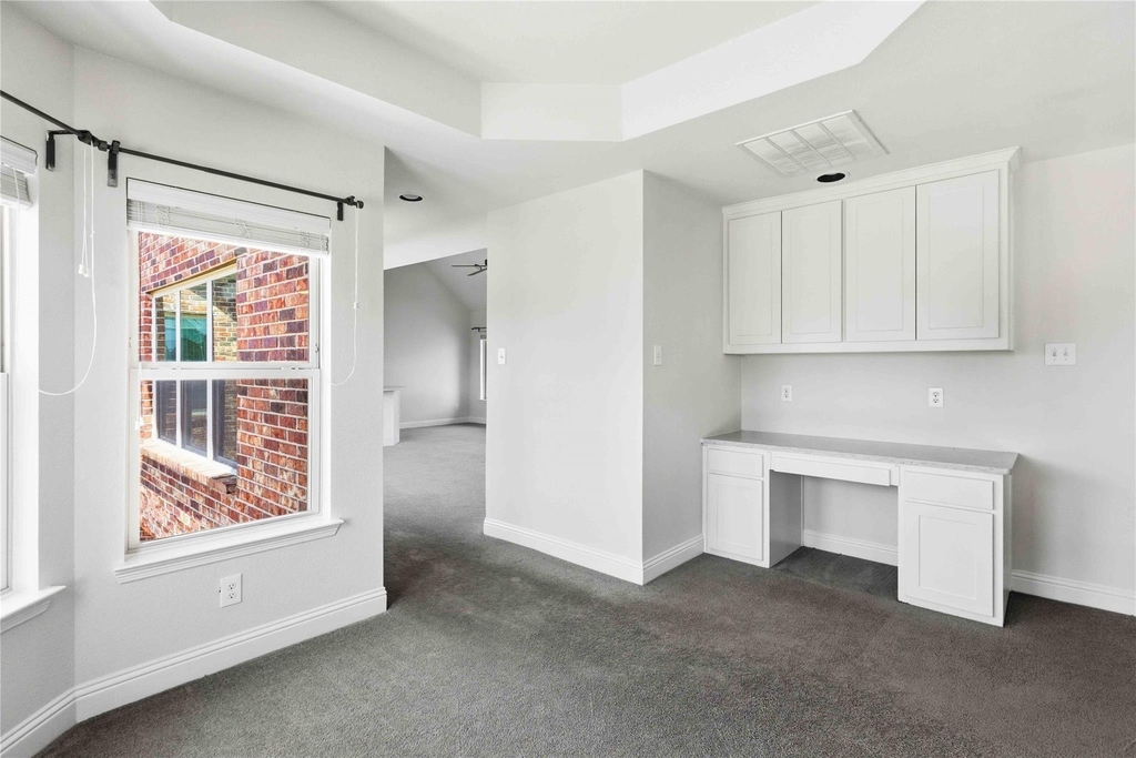 4524 Del Rey Avenue - Photo 31