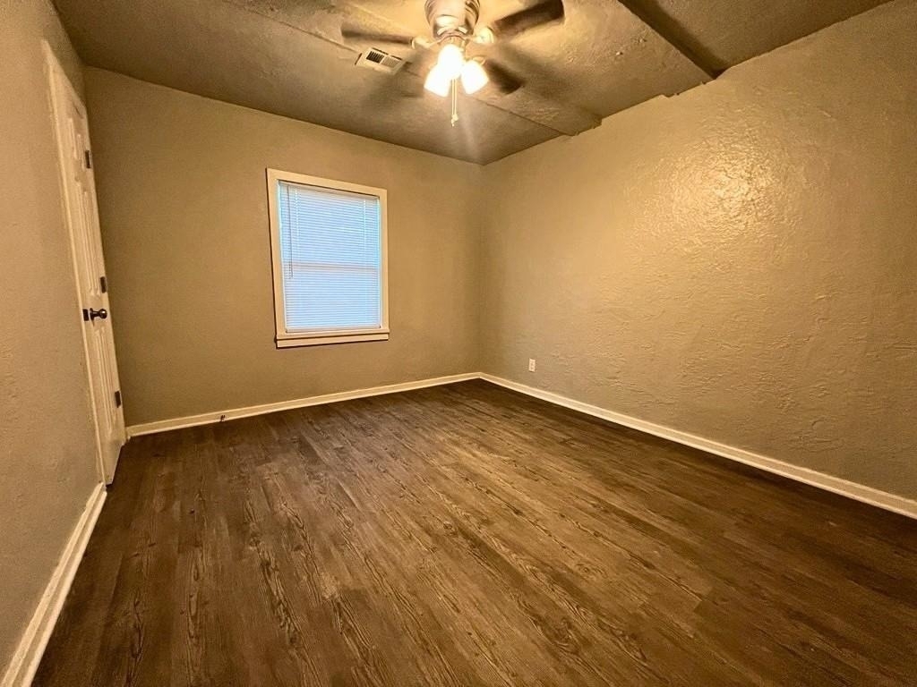1804 Nw Baldwin Avenue - Photo 9