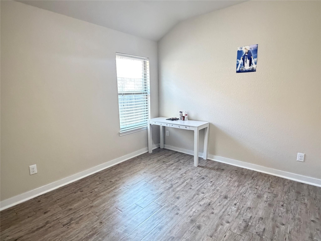 2837 Mesquite Road - Photo 3
