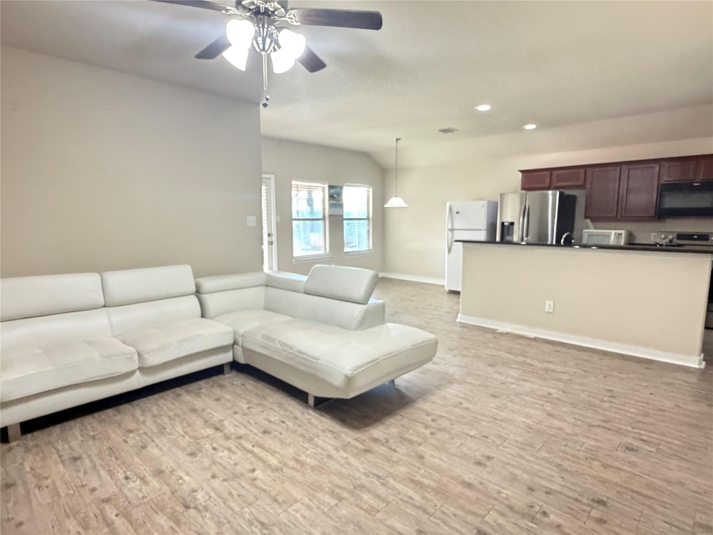 2837 Mesquite Road - Photo 5
