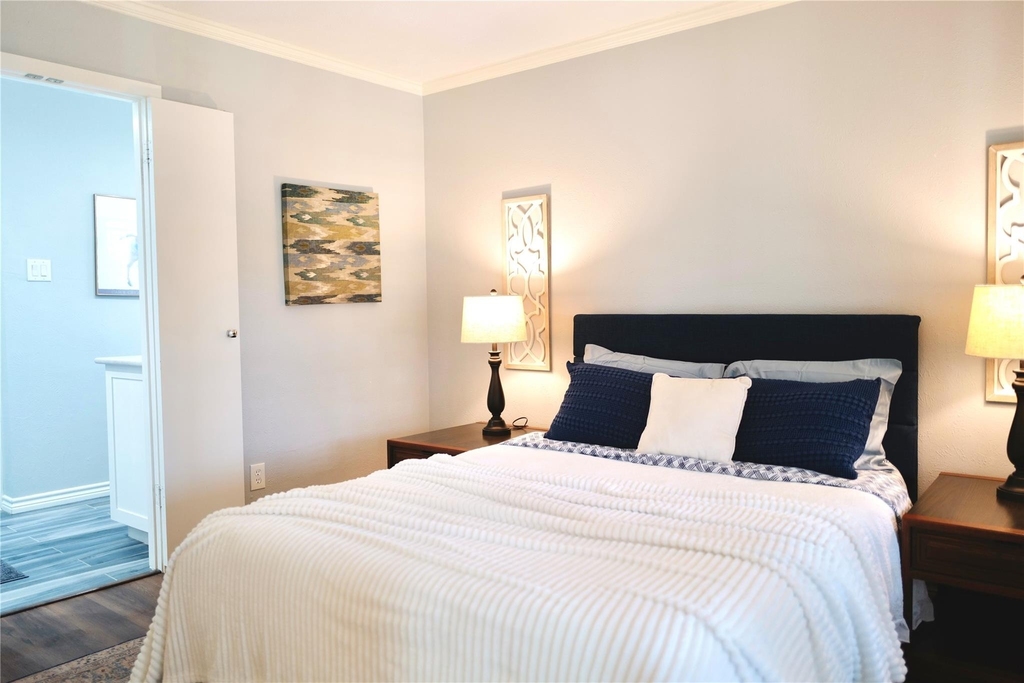 3002 Townbluff Drive - Photo 7