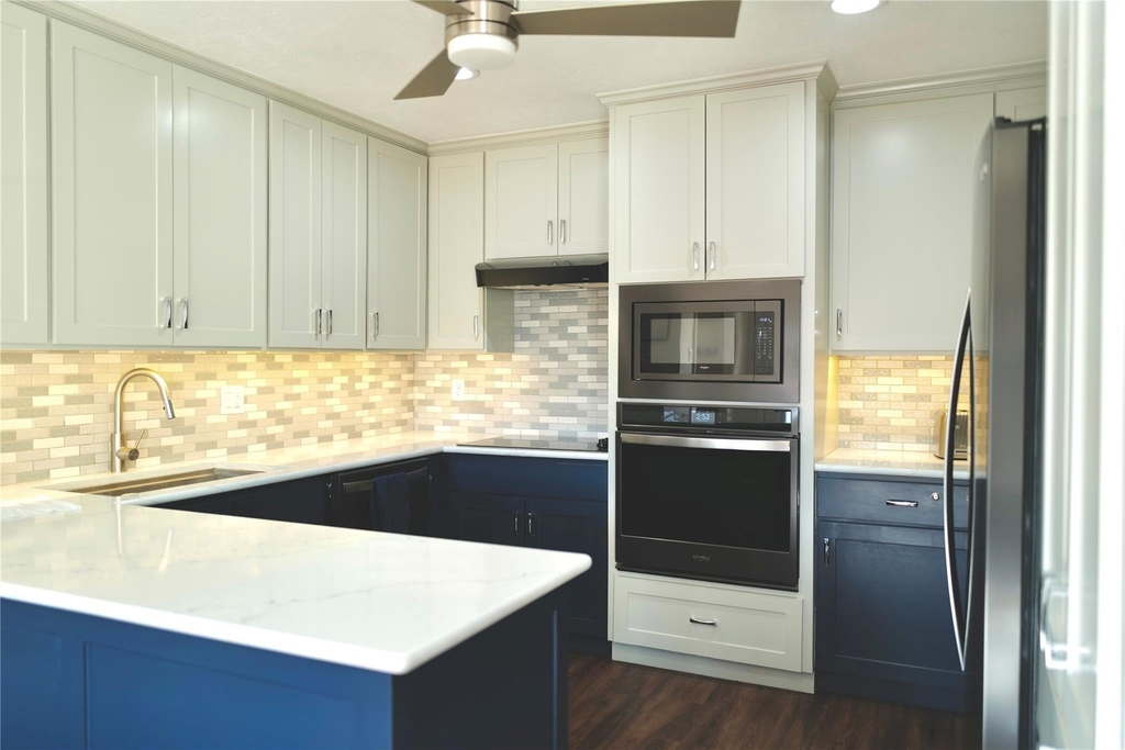 3002 Townbluff Drive - Photo 19
