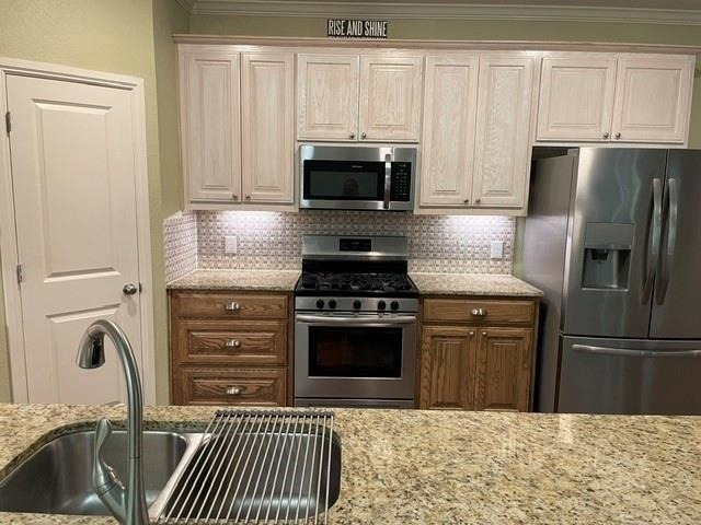 2705 College Avenue - Photo 6