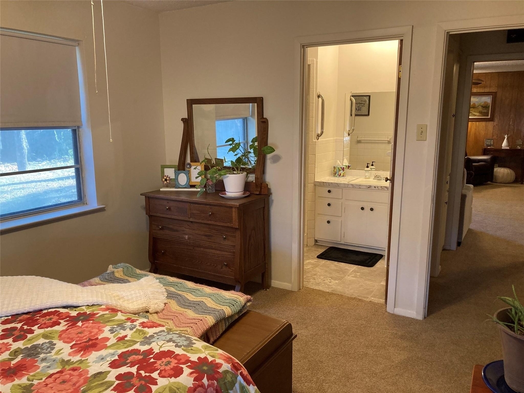 1003 Cactus Street - Photo 8