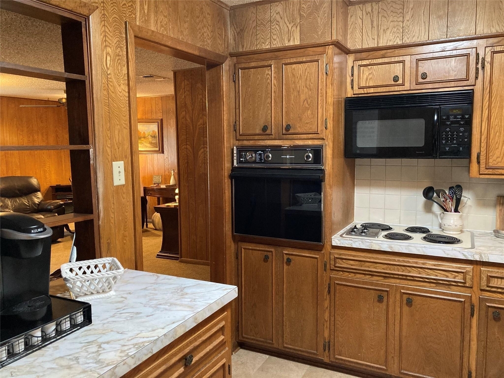 1003 Cactus Street - Photo 4
