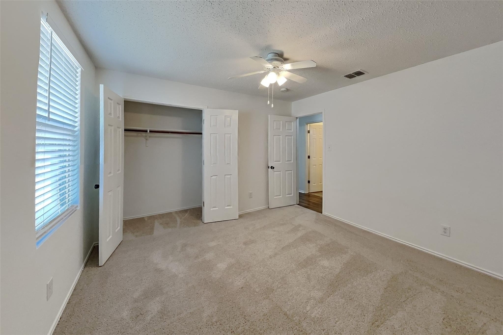 5145 Cliff Oaks Drive - Photo 10