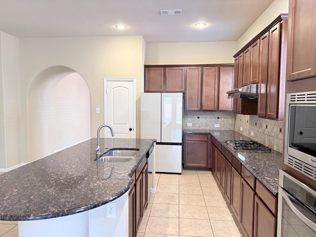 2612 Patriot Drive - Photo 11