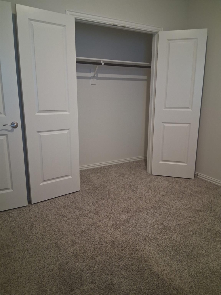 4000 Marble Falls - Photo 15