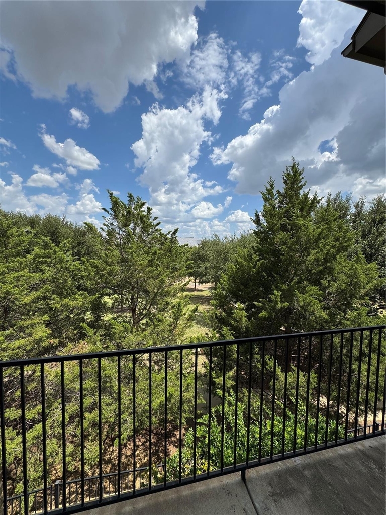 6464 Naples Drive - Photo 16