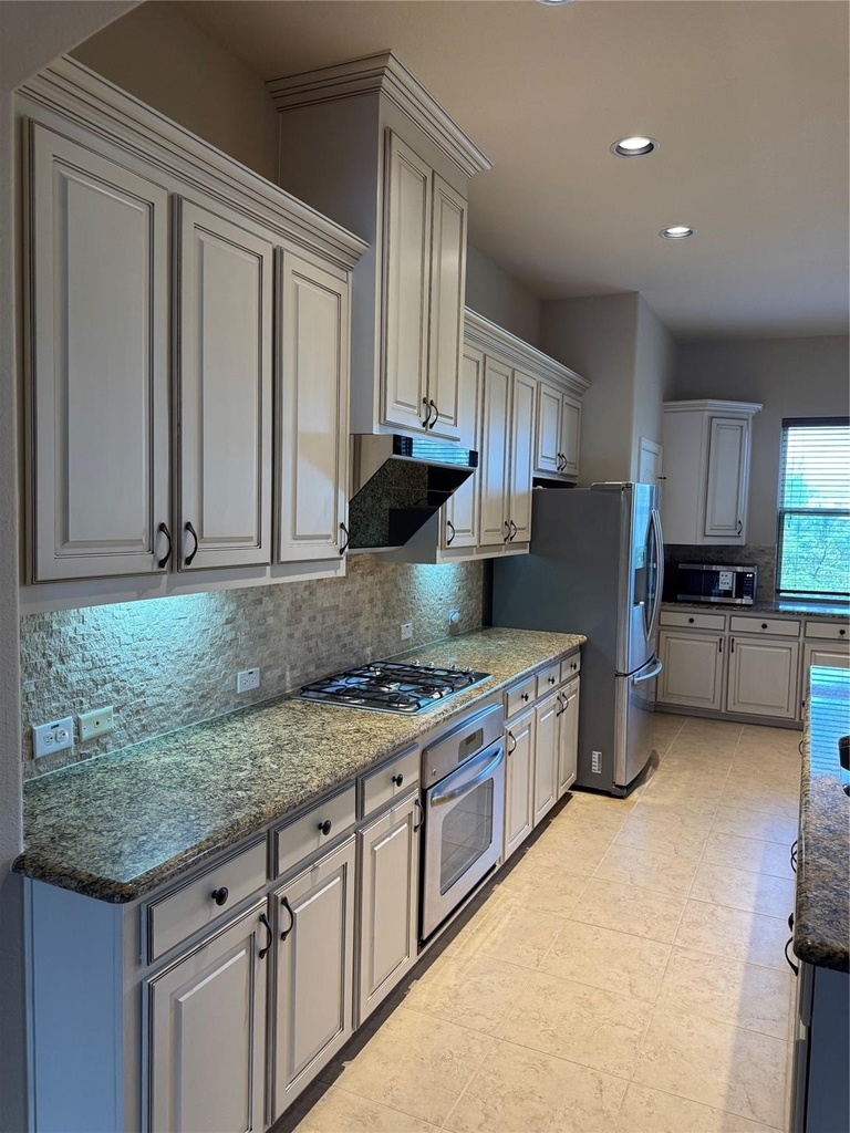 6464 Naples Drive - Photo 1