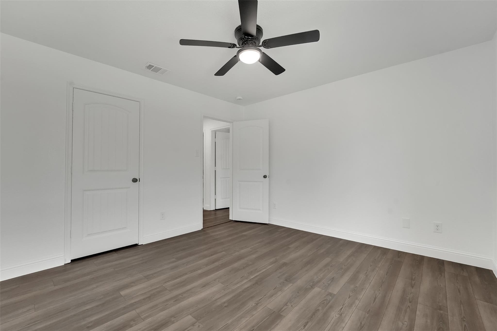 1810 Prairie View Drive - Photo 15
