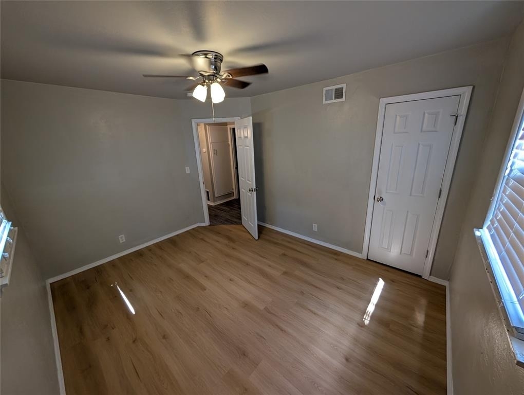 1614 Iowa Street - Photo 8