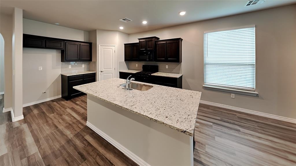 12516 Nw 139th Street - Photo 3